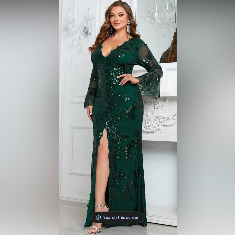 NWT Elegant Green Sequin Evening Gown
